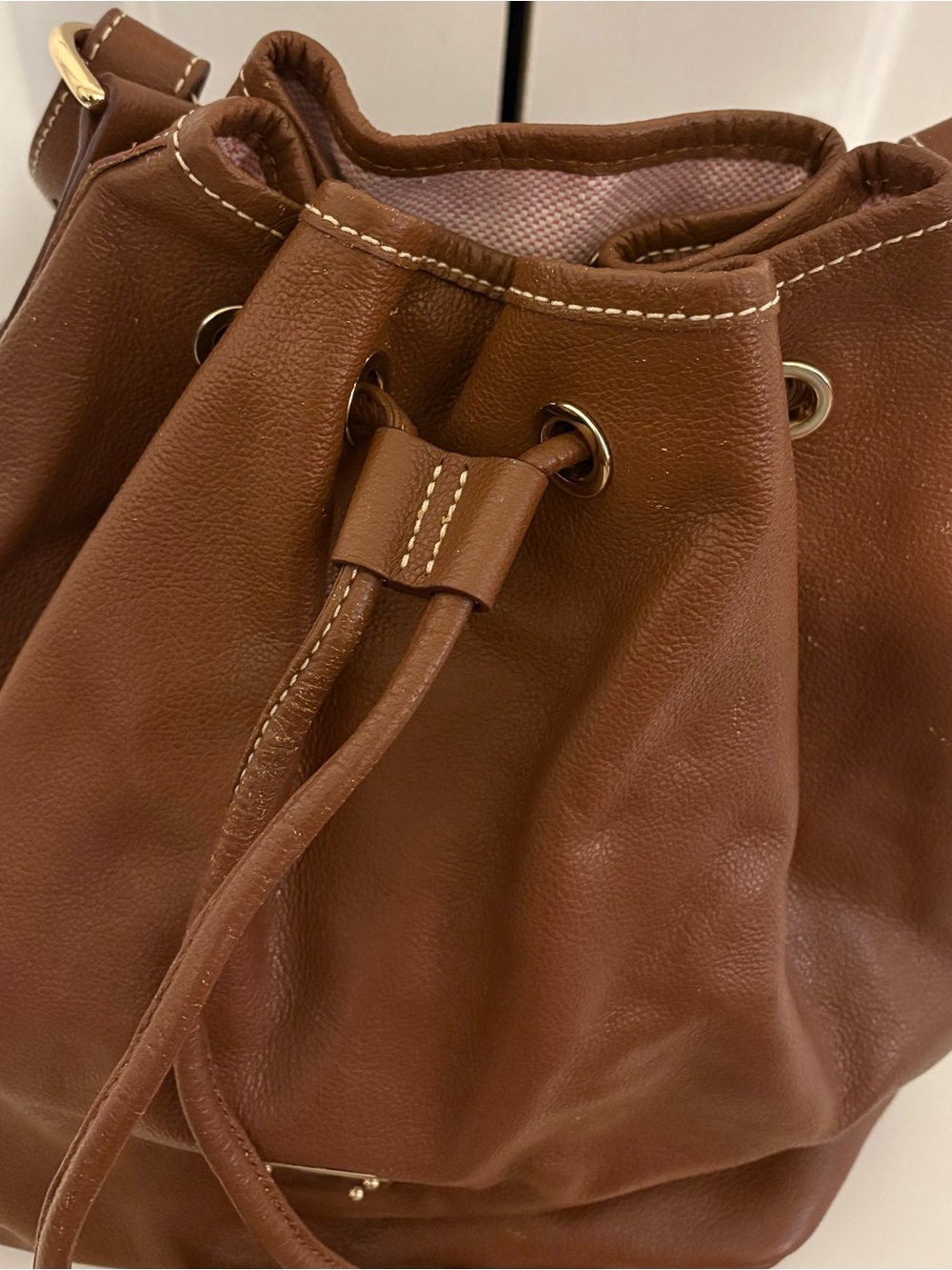 DOONEY& BOURKE Carmel Brown Pebble Grain Leather Drawstring Hobo Bucket Bag - Picture 7 of 14